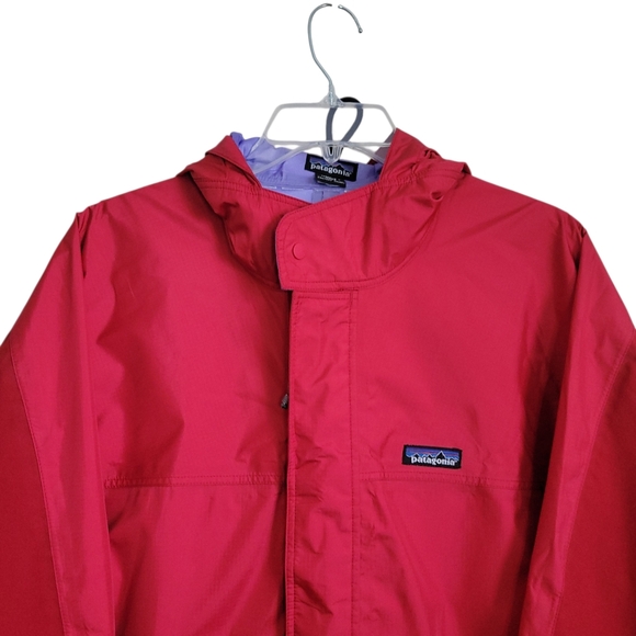 Patagonia Red Hooded Rain Shell Jacket Size L Lightweight Windbreaker - Picture 4 of 11
